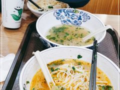 -西部马华清真兰州牛肉面·烧烤夜市(三里河店)