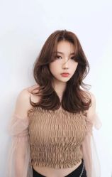 -东方美妍小鹏造型