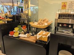 -亮马河饭店翠雅咖啡厅