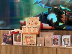 -泡泡玛特POPMART(国金街店)