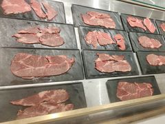 -享遇.锅姥姥牛排海鲜自助(小寨店)