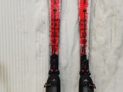 -乔波室内滑雪场