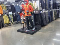-迪卡侬(大英山店)