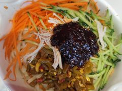 -沁麦源过桥米线(总店)