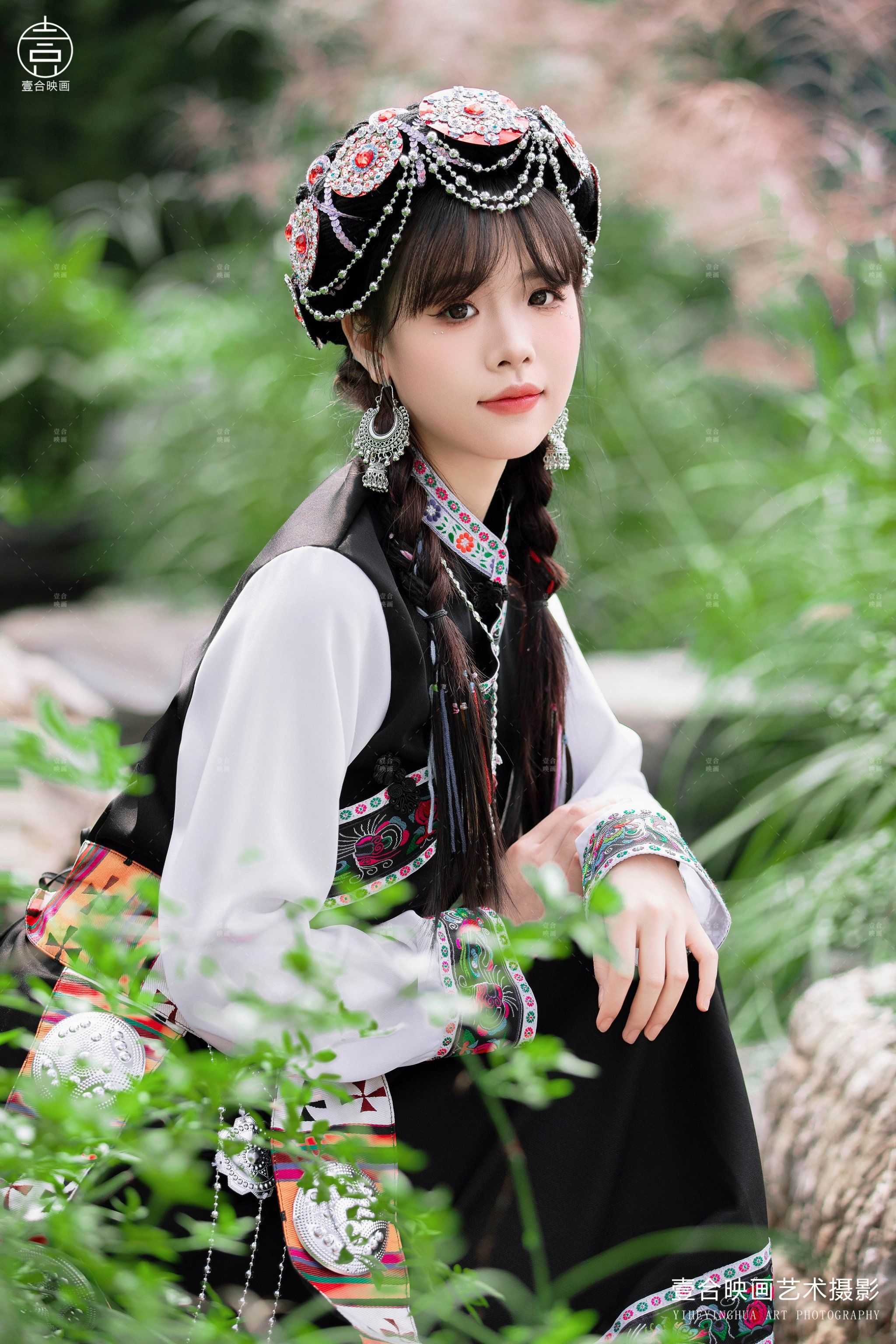 今天做纳西族姑娘