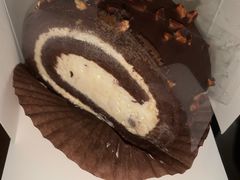 梦龙瑞士卷-Dough&Joe团憩(瑞虹天地月亮湾店)