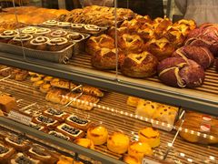 -好利来(高新枫叶广场店)