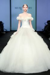 点击看大图 -MuseMarry婚纱(前海嘉里中心店)
