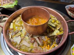 -菌自由丨野生菌火锅特色庭院餐厅(丽江古城店)