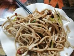 拌豆腐丝-小艾家的炒饭(万新村店)