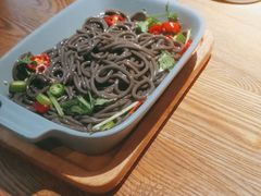 -蜜桃餐厅·伴山(湖滨商业街店)