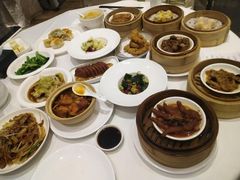 -万龙洲海鲜(大兴绿地缤纷城店)