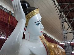 -ခြောက်ထပ်ကြီးရွှေသာလျောင်းဘုရားကြီး