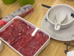 -杨老板·海鲜集市火锅·鲜切牛肉(中防万宝店)