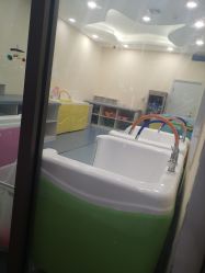 -四季宝贝婴幼儿水育成长中心(陆家嘴店)