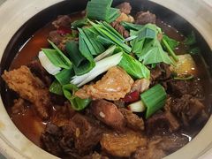 砂锅牛腩-三五家常菜馆(师范路店)