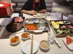 -海底捞火锅(杭州庆春路夜宵主题店)