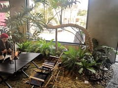 -J Create城市露营咖啡·简餐·宠物(上海动物园店)