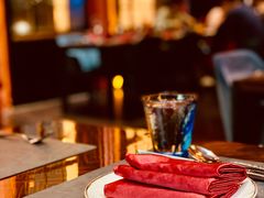 -YUE·6·西式融合餐厅(外滩六号店)