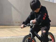-八爪矩阵极限运动馆·儿童平衡车·感统训练(南海子公园校区)