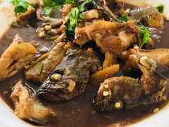 酱焖海杂鱼-海香园饭店