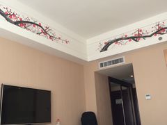 -金皇国际大酒店(桂林两江四湖火车站店)