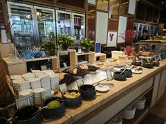 -大中华希尔顿酒店-念自助餐·嗨啤·小龙虾
