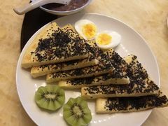 -红蕾家政·保姆·育儿嫂·钟点工