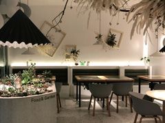 -春树下·树屋花房西餐厅(罍街AS1980店)