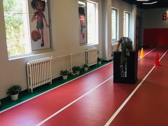 -悦动体能篮球羽毛球网球(三里河店)