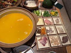 -云海肴·汽锅鸡·云南代表菜(浦江欢乐颂店)