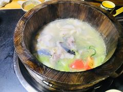 -秋语木桶鱼.酸菜鱼(开发区火车站店)