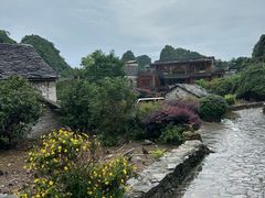 -高荡千年布依古寨旅游景区