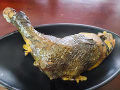 鸡腿-沈记土鸡米线(七星街品牌中心店)
