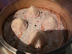 蟹粉小笼包-上海柏悦酒店·世纪100牛排馆