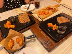 -必胜客(WOW万隆店)