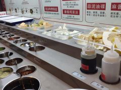 自助调料区-海底捞火锅(龙湾万达广场店)