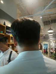 点击看大图 -时尚殿堂明星门店