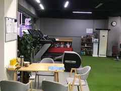 -征成健身连锁私教工作室(九公里店)