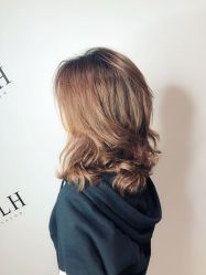 -变画·发型STUDIO