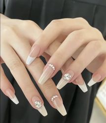 -LILY NAILS美甲美睫