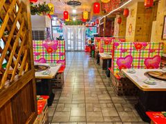 -人民公社铁锅炖·东北菜(卫国道店)