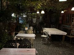 -古董花园(思南路42弄小区店)