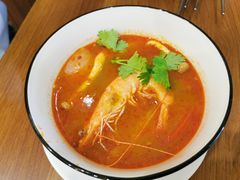 酸辣冬阴功清汤-曼谷食堂·泰国家庭料理(丹桂路店)