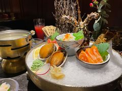 -半岛翡丽海鲜自助餐厅(观风亭店)
