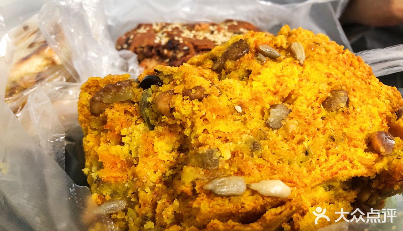 好吃的小店都在里面，庙后街，大皮院和洒金桥