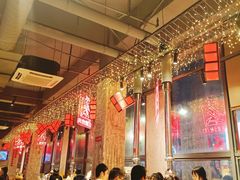 大堂-么肆烤肉·中式自助·烤肉大排档(街道口季佳PAI店)