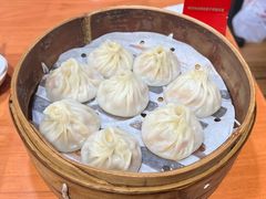 -莱莱小笼·乔艾