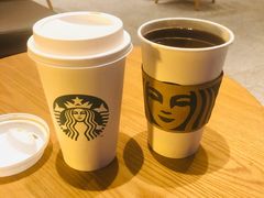 -星巴克(西安曲江银泰店)