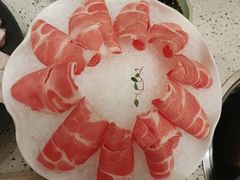 尊品雪花和牛-椰子营·椰子鸡火锅(万象里店)